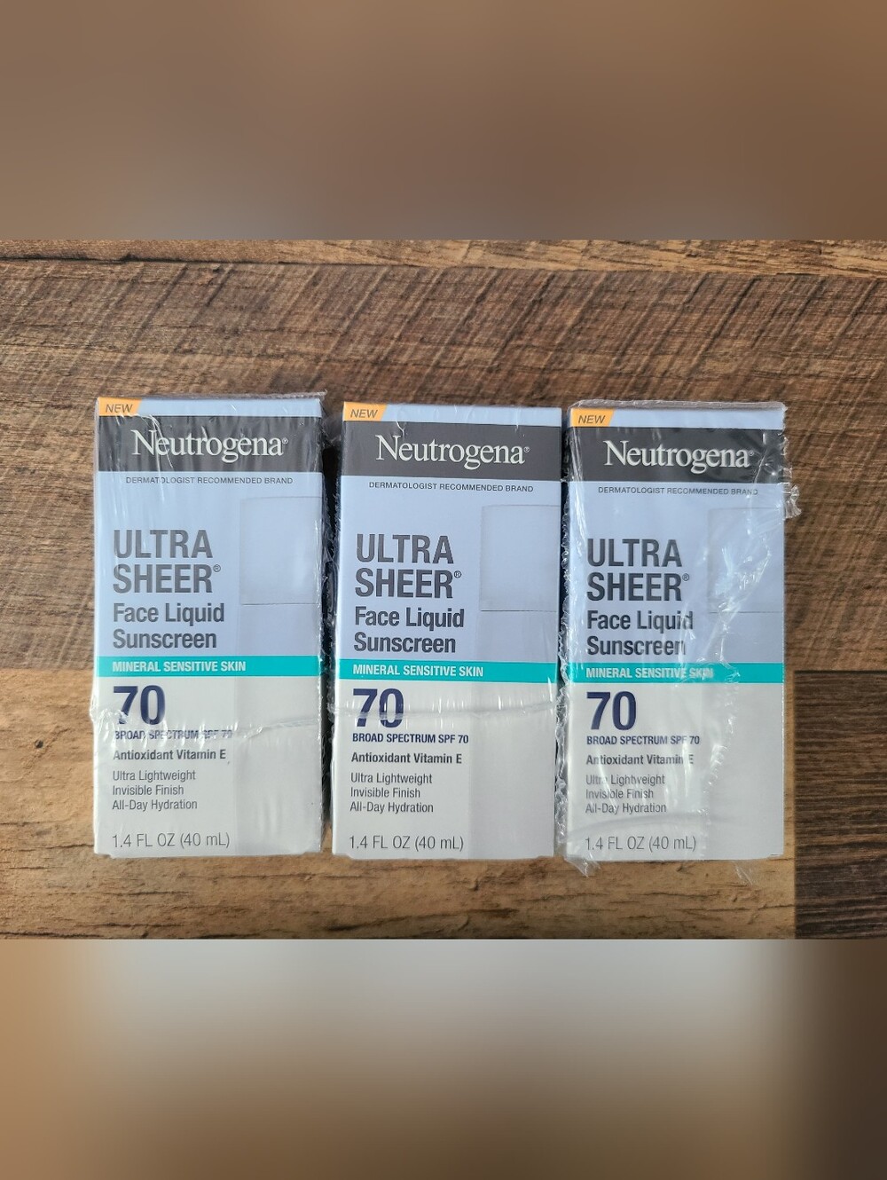 3 pk - Neutrogena Face Liquid Sunscreen Mineral Sensitive Skin SPF 70